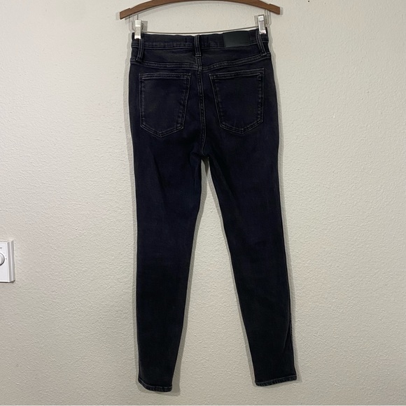 Madewell High-Rise Skinny Jeans - Picture 9 of 16